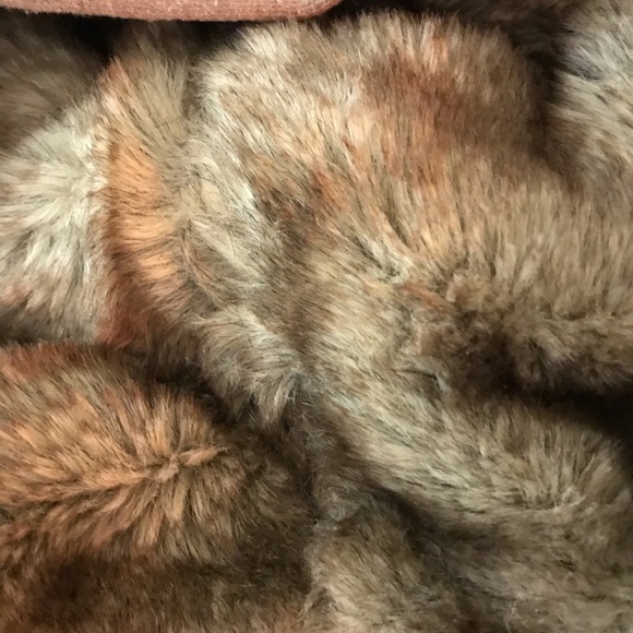 Cute Pull-Over - Picture 4 of 5